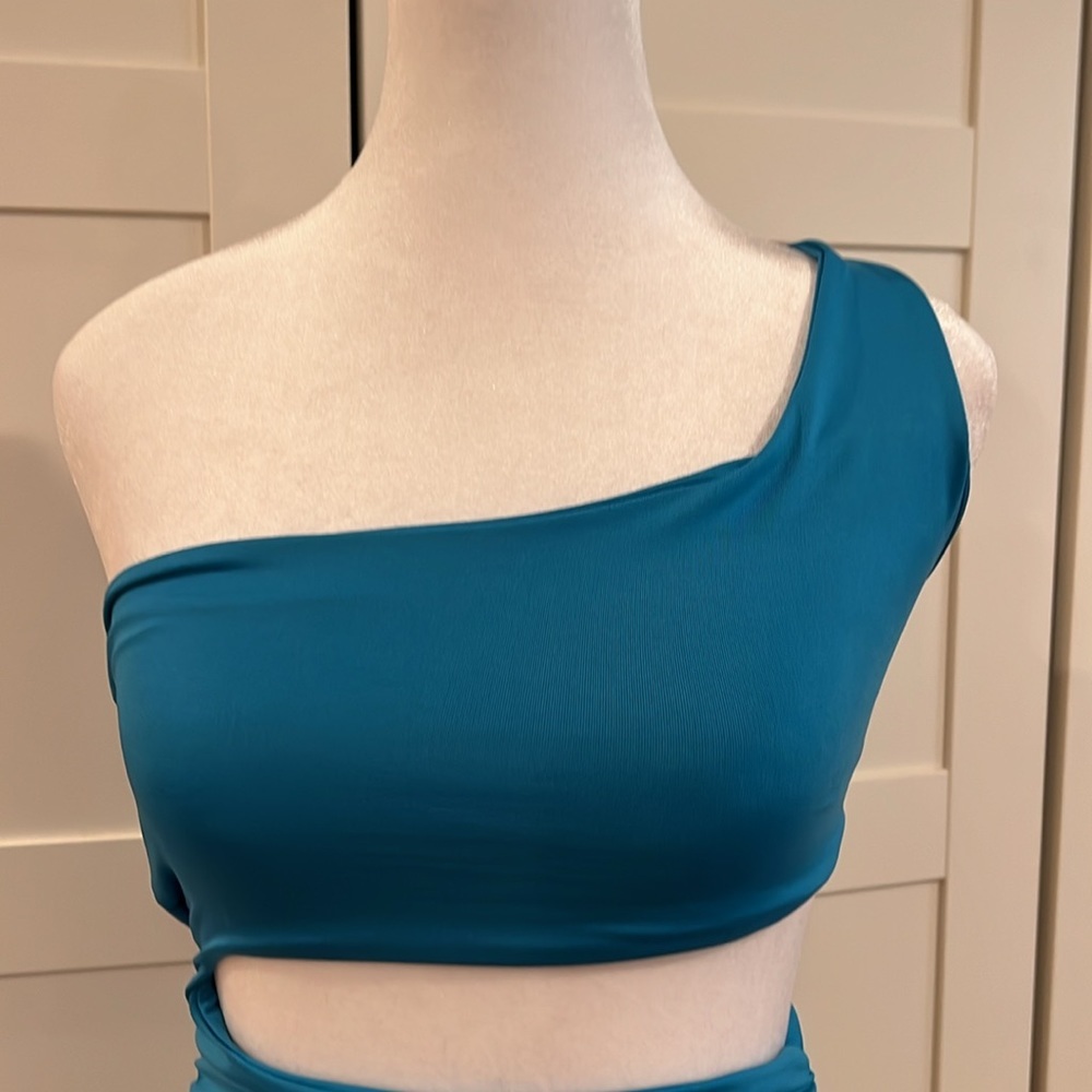 Bodycon turquoise color dress - Picture 2 of 3